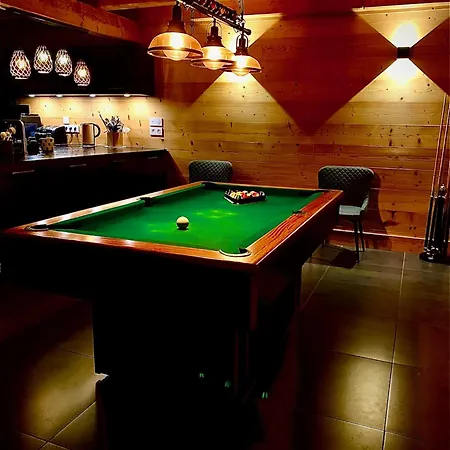 Nouveau M.meta 12 Pers Sauna,jacuzzi,billard Horská chata