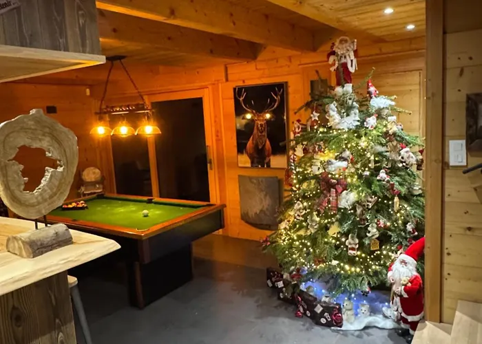 Nouveau M.meta 12 Pers Sauna,jacuzzi,billard בקתה זונרופט-לונז'מר